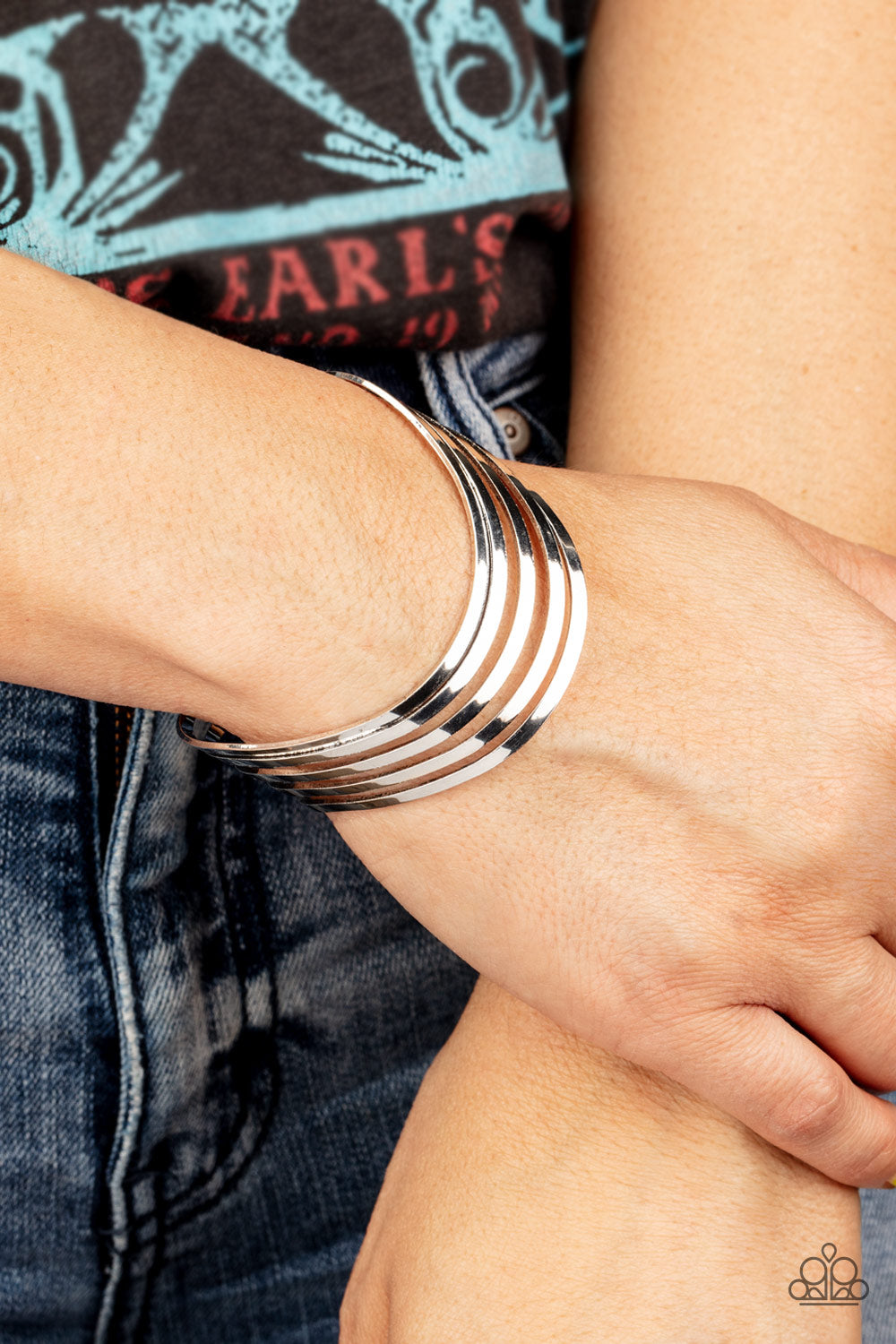 Tantalizingly Tiered (Silver bracelet)