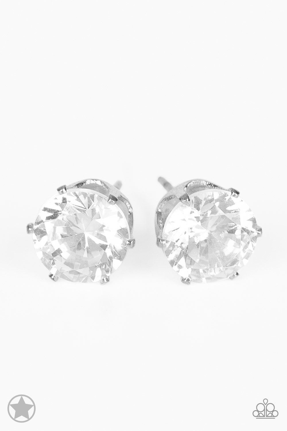 Just In Timeless (White earrings)