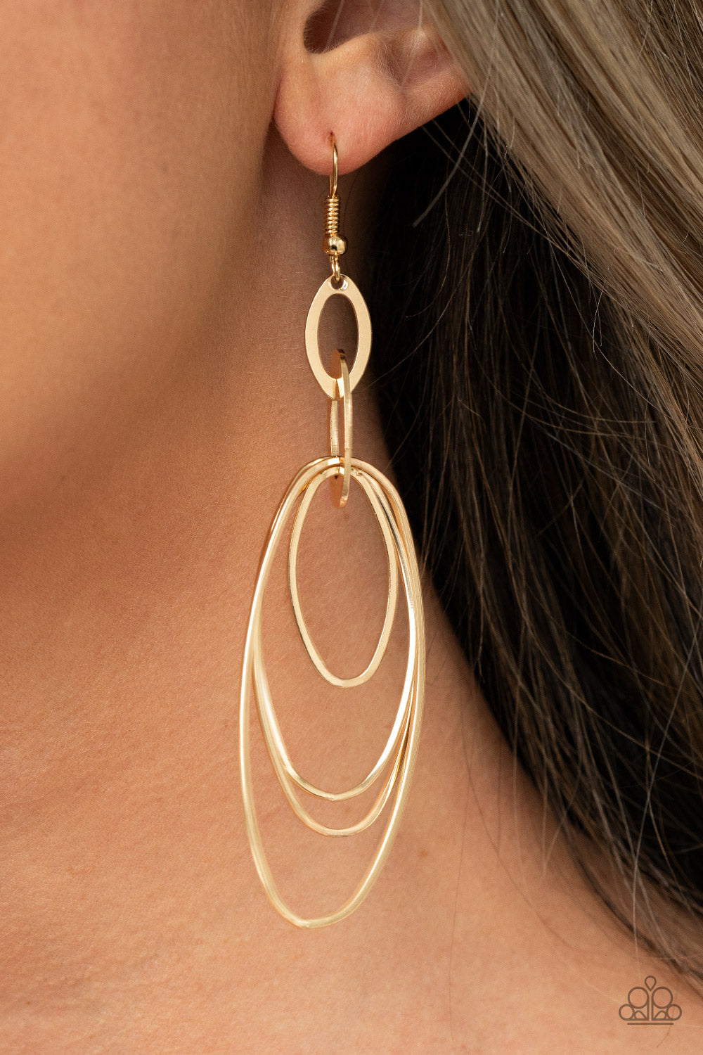 OVAL The Moon (Gold earrings)