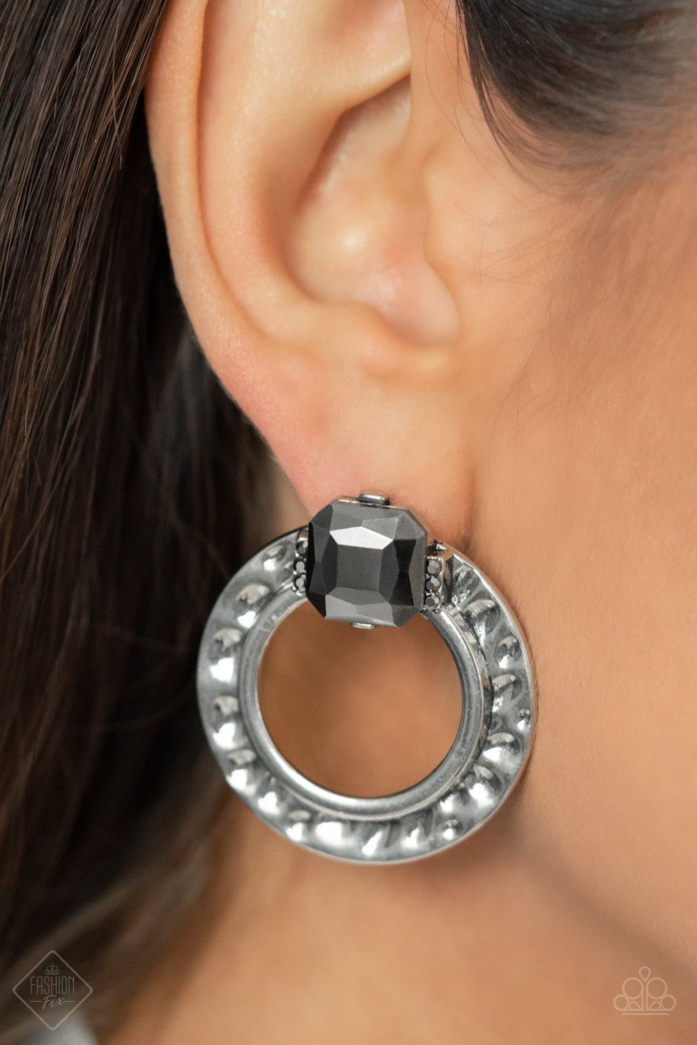Smoldering Scintillation (Silver earrings)