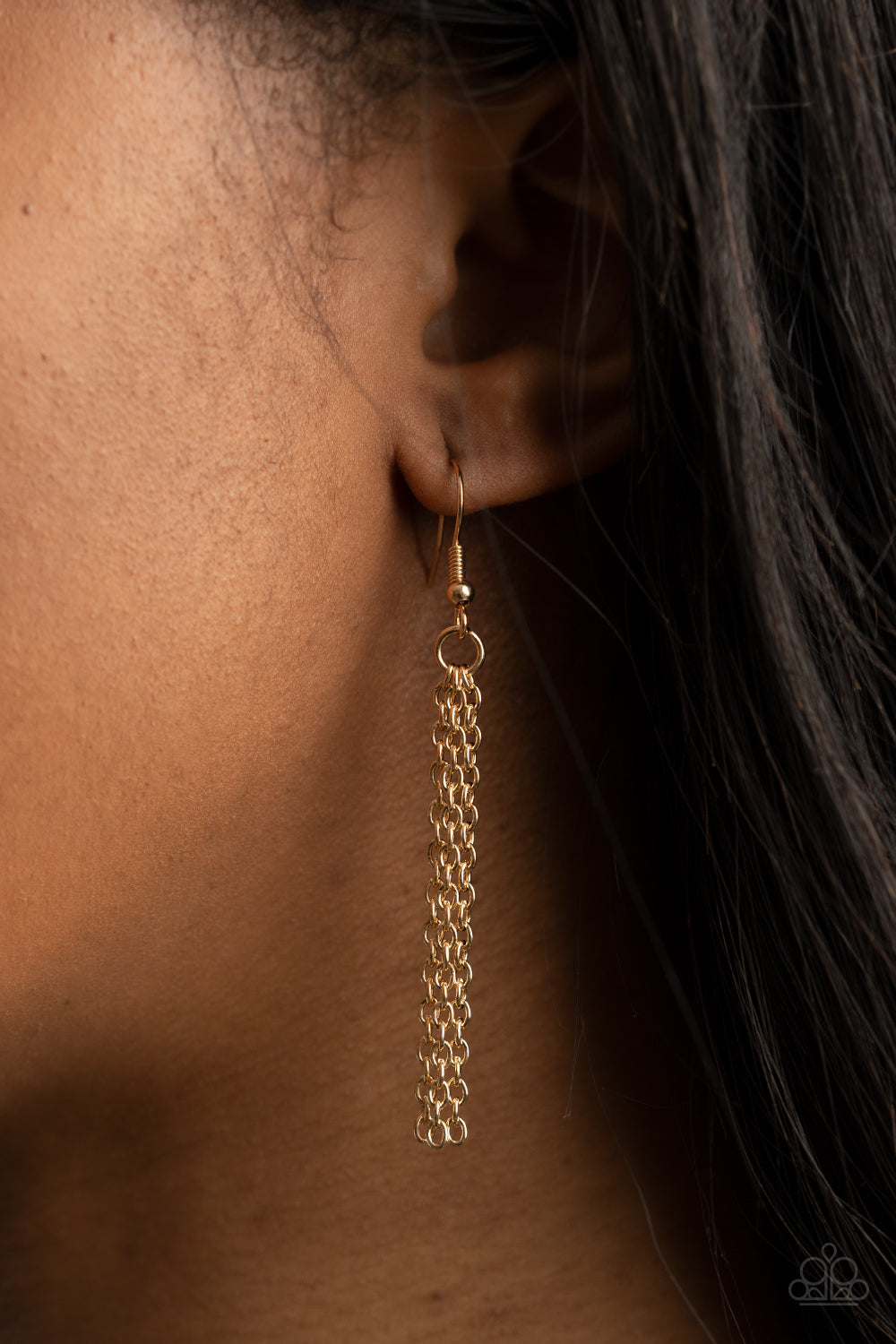 3-D Drama (Gold necklace)