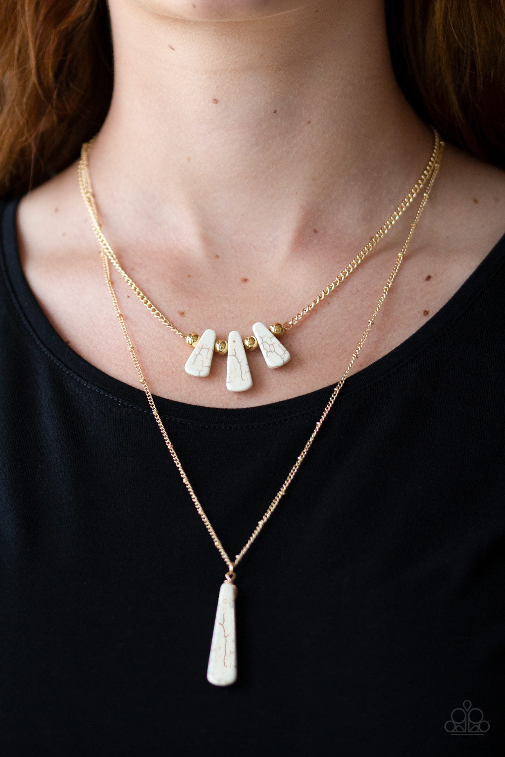 Basic Groundwork (Gold necklace)