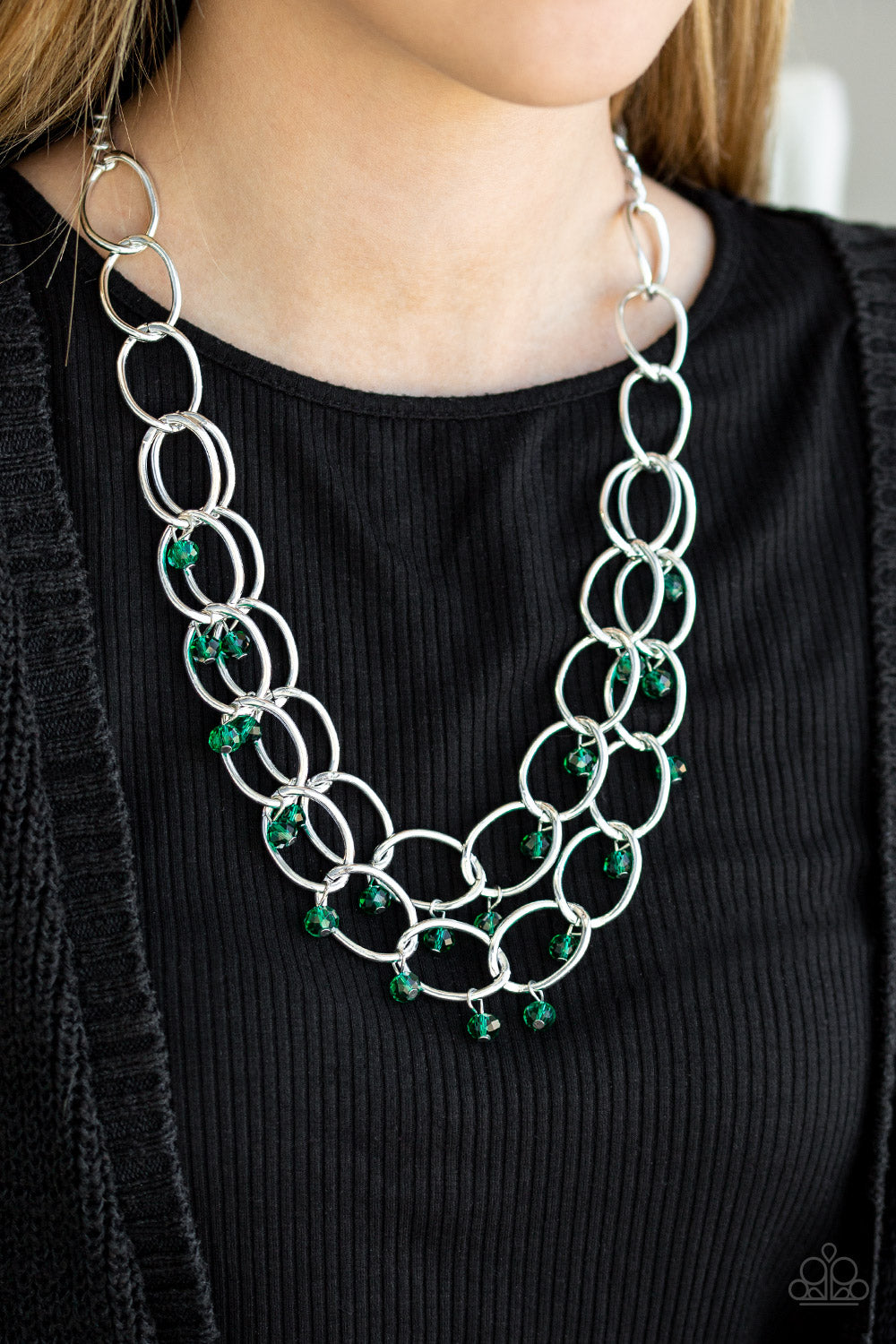 Yacht Tour (Green necklace)