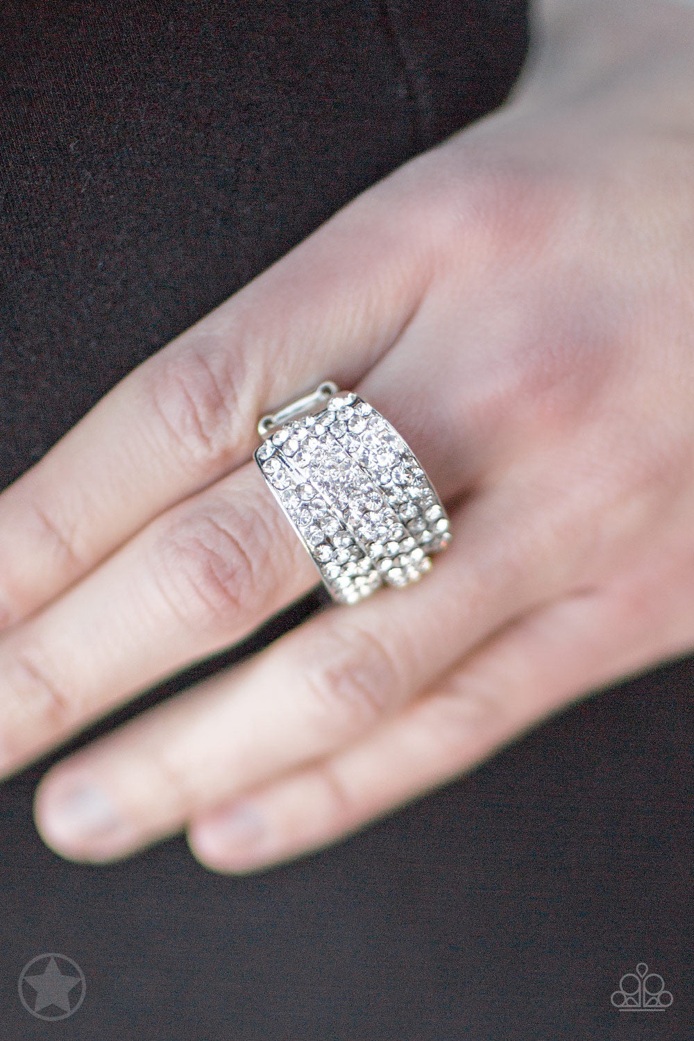 The Millionaires Club (Men's white ring)