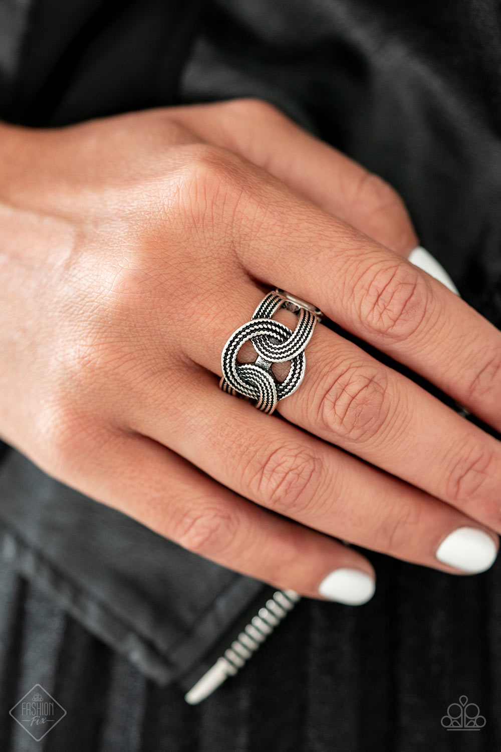Complete Trend Blend: Magnificent Musings