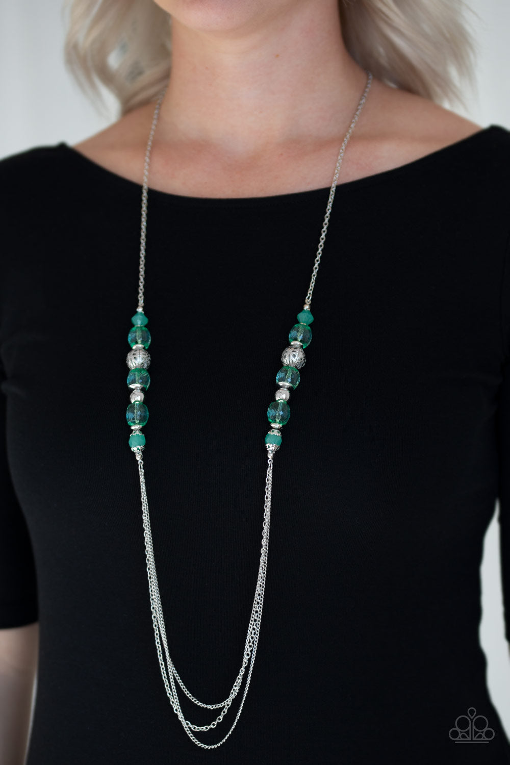 Native New Yorker (Green necklace)